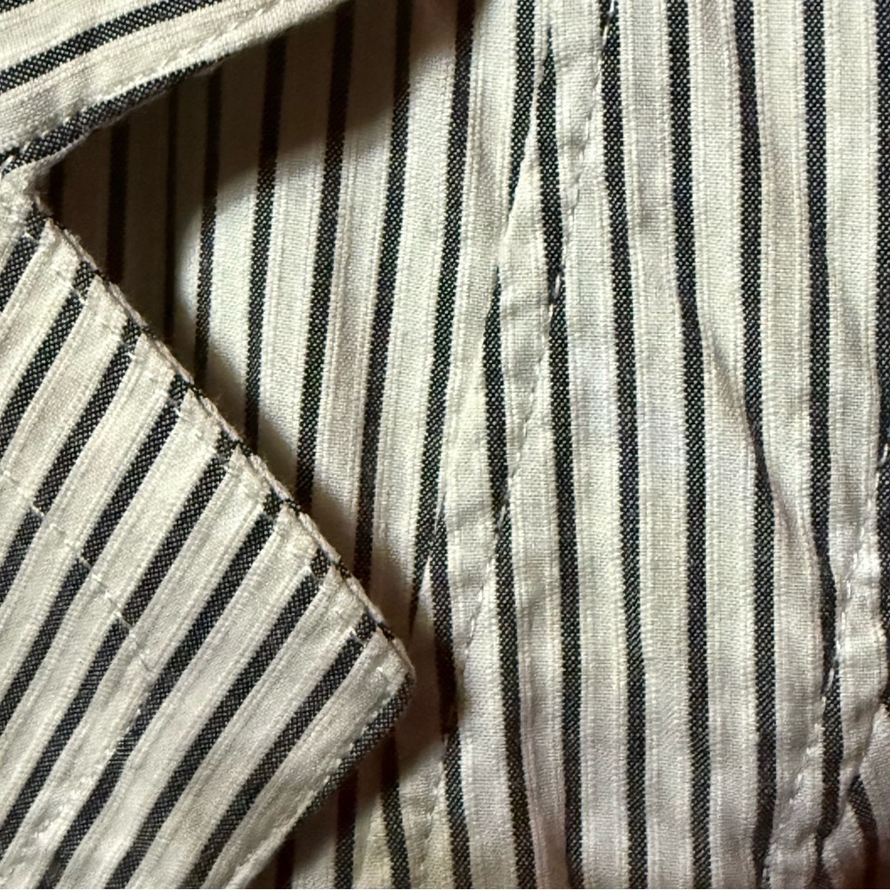 Talbots Petite Striped Blazer Size 12 - Picture 3 of 3